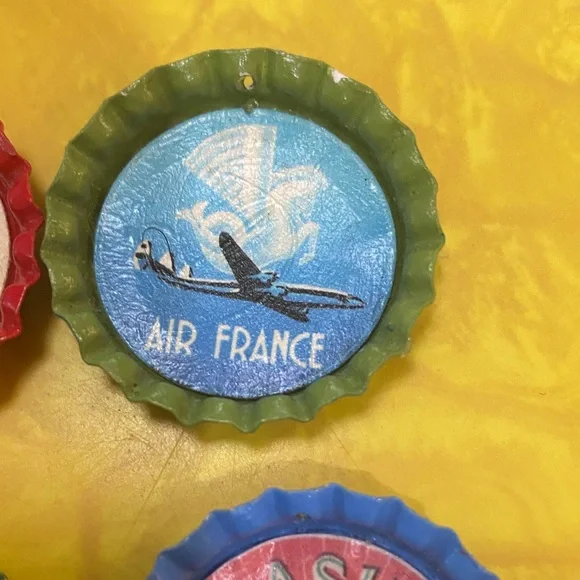 Unique Vintage Colorful Travel-Themed Bottle Caps - Picture 5 of 9